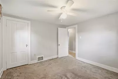 256 Uhl Drive, Akron, OH 44319 - Photo 29