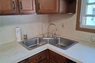 481 Shupe Ave, Amherst, OH 44001 - Photo 15