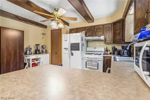 2606 Northam Cir NW, North Canton, OH 44720 - Photo 9