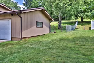 1601 Marion Dr, Coshocton, OH 43812 - Photo 25