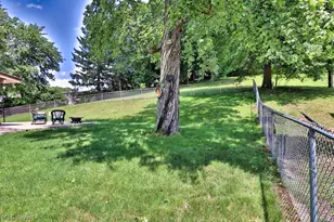 1601 Marion Dr, Coshocton, OH 43812 - Photo 9