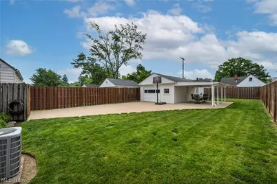 2699 Lincoln Avenue, Parma, OH 44134 - Photo 37