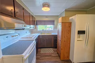 639 Fisher Ave, East Liverpool, OH 43920 - Photo 11