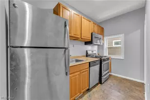 1873 W 47th St, Loveland, OH 44102 - Photo 11