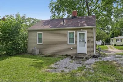791 Eugene Street, Akron, OH 44306 - Photo 27
