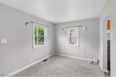 791 Eugene Street, Akron, OH 44306 - Photo 5