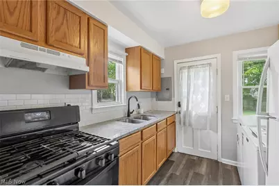 791 Eugene Street, Akron, OH 44306 - Photo 9