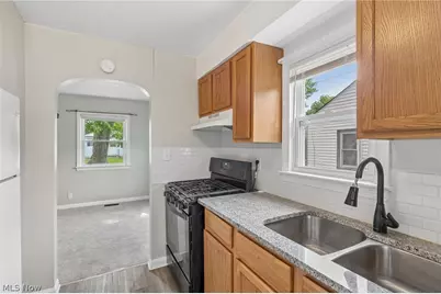 791 Eugene Street, Akron, OH 44306 - Photo 11