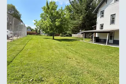 2334 15th Street NE, Canton, OH 44705 - Photo 3