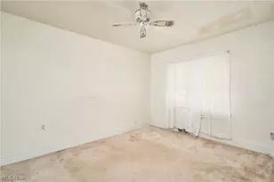939 Lovers Ln, Akron, OH 44306 - Photo 9