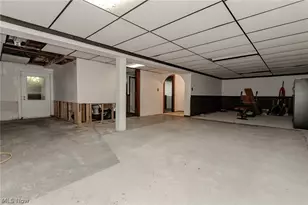 10051 Chardon Rd, Chardon, OH 44024 - Photo 31