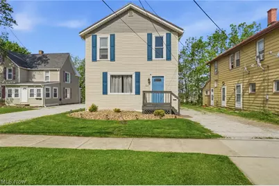 521 High Street, Fairport Harbor, OH 44077 - Photo 1