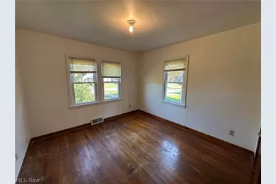 815 Detroit Avenue, Youngstown, OH 44502 - Photo 9