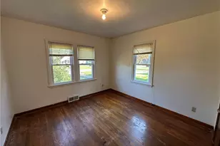 815 Detroit Ave, Youngstown, OH 44502 - Photo 9