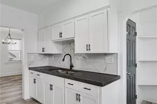 4084 W 50th St, Loveland, OH 44144 - Photo 7