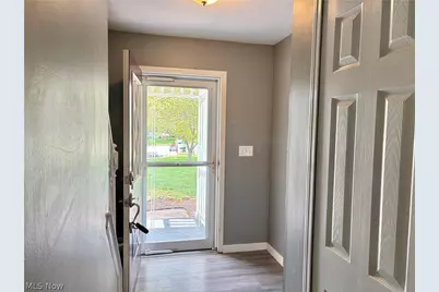 3023 Stockbridge Drive, Stow, OH 44224 - Photo 9