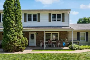 3954 Townhouse Ln, Uniontown, OH 44685 - Photo 1