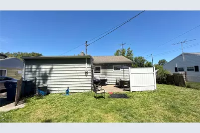 4217 Riverside Drive, Lorain, OH 44055 - Photo 11