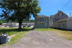 3241 West St, Weirton, WV 26062 - Photo 3
