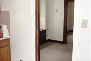 897 Richmond St, Akron, OH 44306 - Photo 5
