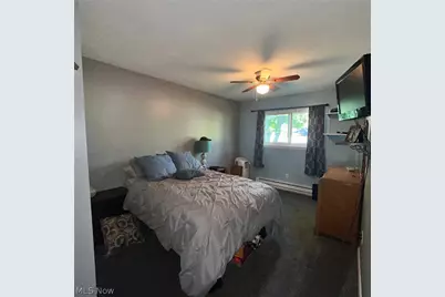 693 Hollywood Avenue, Sheffield, OH 44054 - Photo 23