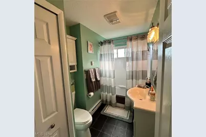 693 Hollywood Avenue, Sheffield, OH 44054 - Photo 21