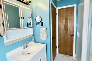32125 Densmore Rd, Willowick, OH 44095 - Photo 13
