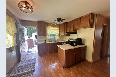146 Berkley Street, Akron, OH 44305 - Photo 9