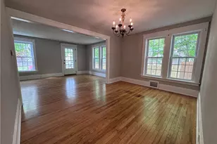 109 Moffet Ave, Chardon, OH 44024 - Photo 5