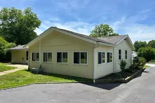 433 Fairgrounds Rd, Painesville Twp, OH 44077 - Photo 5