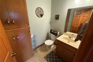 238 Edgemore St NE, Sugarcreek, OH 44681 - Photo 23