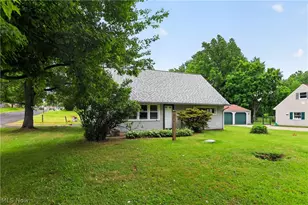 4174 Burkey Rd, Austintown, OH 44515 - Photo 23