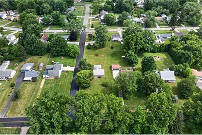 4174 Burkey Road, Austintown, OH 44515 - Photo 27