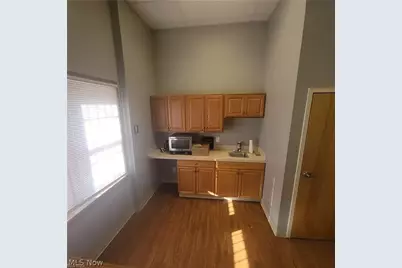 9815 Lorain Avenue, Loveland, OH 44102 - Photo 9