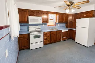 427 Logan Ave, Mingo Junction, OH 43938 - Photo 9
