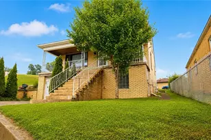 427 Logan Ave, Mingo Junction, OH 43938 - Photo 3
