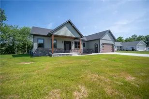 453 Shane Ave, Waynesburg, OH 44688 - Photo 3