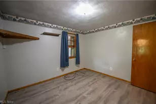 3063 Diamond St NE, Canton, OH 44721 - Photo 17