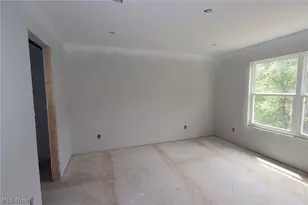 3536 Bushwillow Dr, Green, OH 44685 - Photo 15