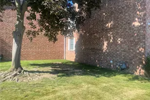 37340 Euclid Ave, Willoughby, OH 44094 - Photo 5