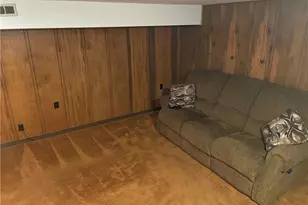 37340 Euclid Ave, Willoughby, OH 44094 - Photo 17