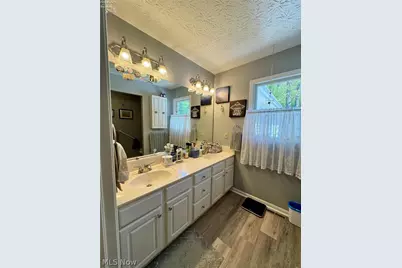 743 Dogwood Lane, Vermilion, OH 44089 - Photo 23