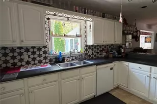743 Dogwood Ln, Vermilion, OH 44089 - Photo 13