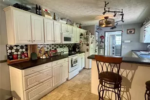 743 Dogwood Ln, Vermilion, OH 44089 - Photo 11