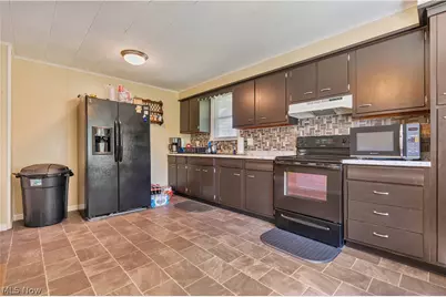 3102 25th Street SE, Canton, OH 44707 - Photo 13