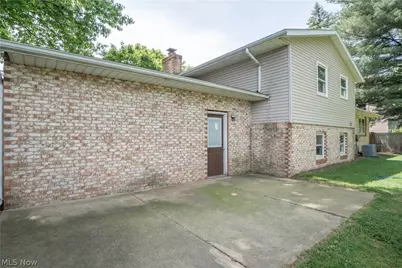 7819 Aramis Street NW, Massillon, OH 44646 - Photo 25