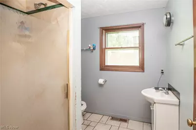 7819 Aramis Street NW, Massillon, OH 44646 - Photo 23