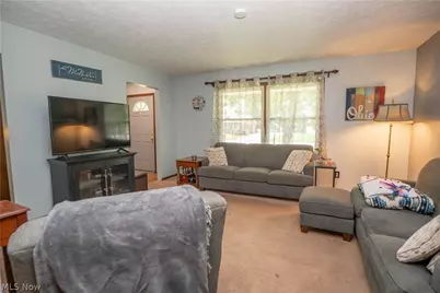 7819 Aramis Street NW, Massillon, OH 44646 - Photo 5