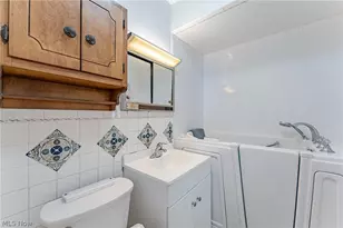 598 Morningview Ave, Akron, OH 44305 - Photo 11