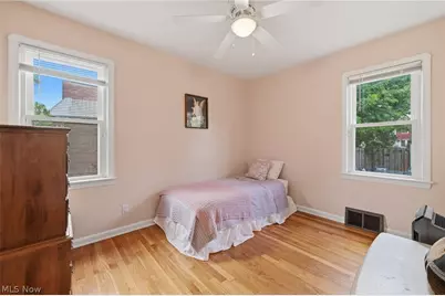 5010 Claremont Boulevard, Garfield Heights, OH 44125 - Photo 15